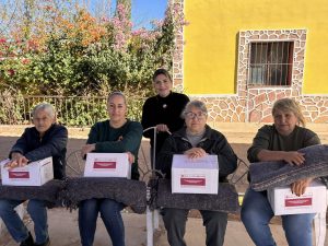 ENTREGA DIF MUNICIPAL DESPENSAS EN LAS COMUNIDADES DE LA MESITA, SEHUADÉHUACHI Y SANTO TOMÁS